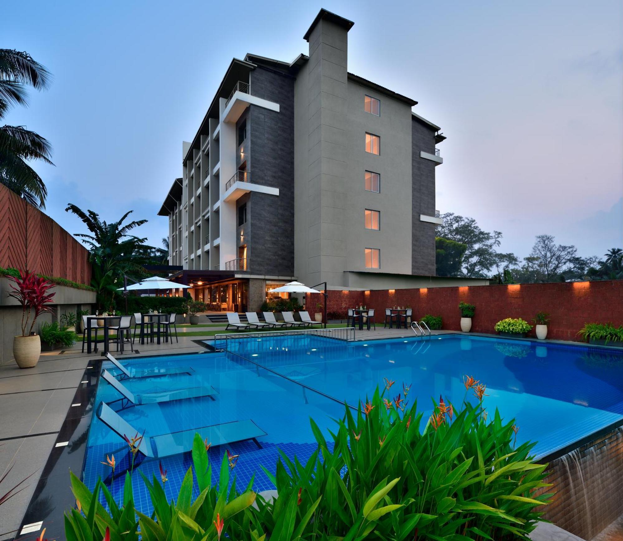 Hotel Citadines Arpora Nagoa Goa Extérieur photo